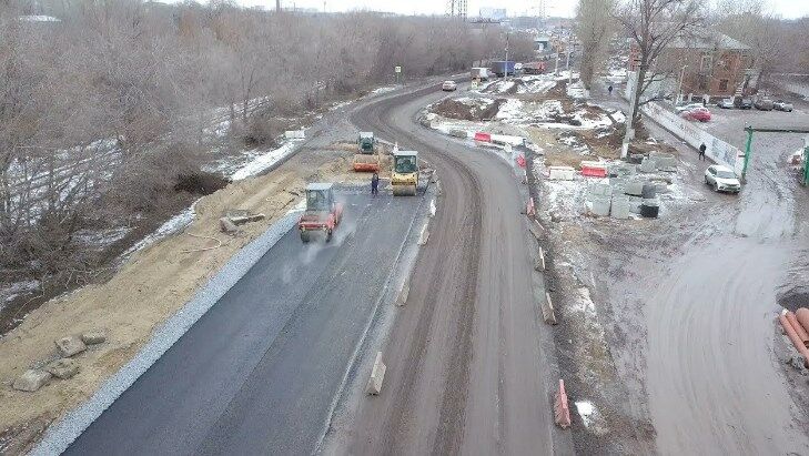 Ремонтом Заводского шоссе занялся подрядчик из Санкт-Петербурга
