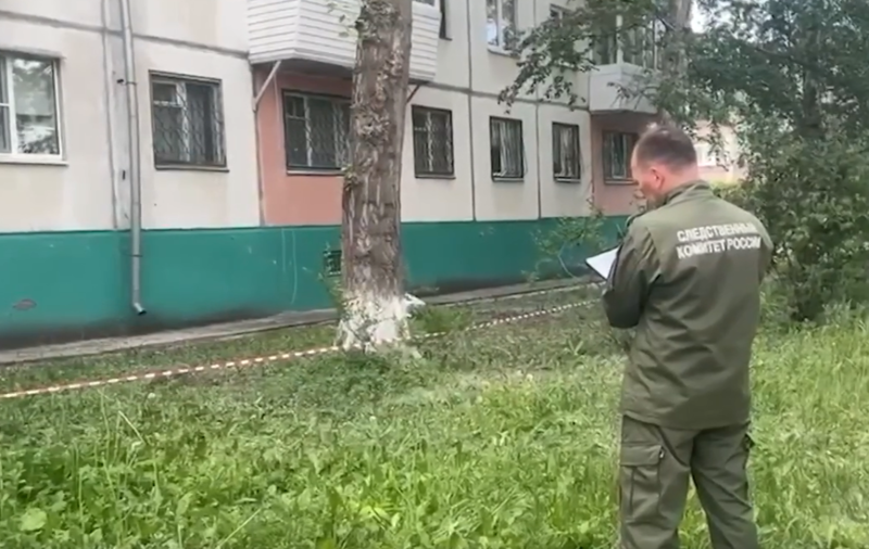 В Тольятти погиб рабочий после падения с крыши
