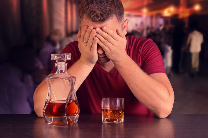 Жители Самарской области стали чаще злоупотреблять спиртными напитками