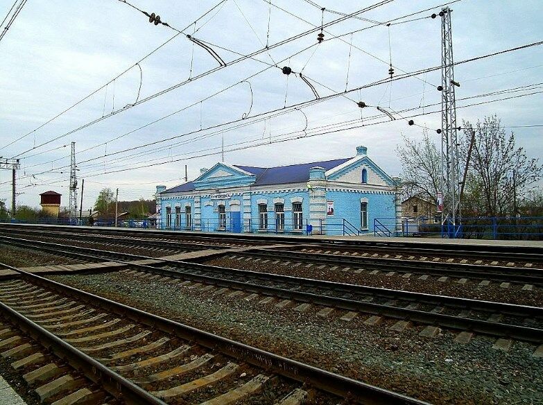 На станции Тургеневка допустили угрозу безопасности жизни и здоровья людей