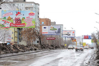 Самарская мэрия вступила в неравный бой с рекламой