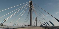 Кировский мост открывался-открывался и, наконец, открылся