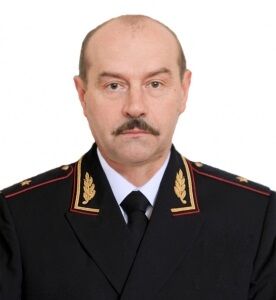 Уж лучше генерал-майор полиции Винников приедет к нам из Колымского края