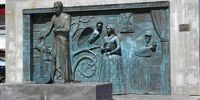 Территорию у памятника Высоцкого в Самаре должны благоустроить к 25 августа