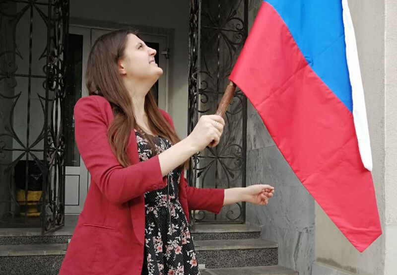 Марина Евдокимова просит политического убежища во Франции