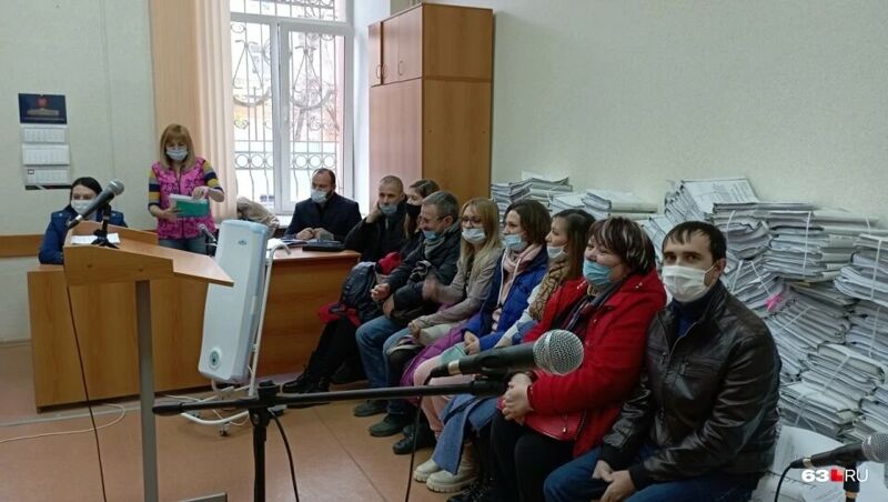 Жители Самарской области в суде требуют остановить массовую вакцинацию