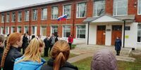 В школах Самарской области исполнение гимна и поднятие флага начнут уже в мае