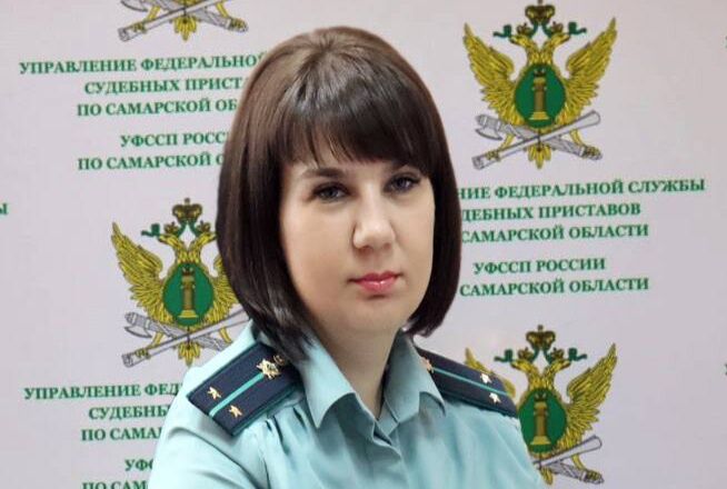 В Самаре замглавы УФССП Елену Винокурскую обвинили в превышении полномочий