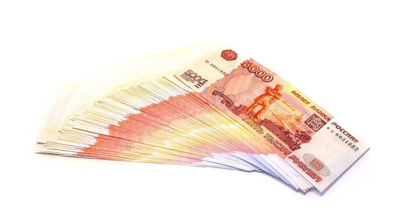 В Курумоче пассажир пытался вывезти валюту в ручной клади