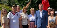Главе Ленинского района Елене Бондаренко подняли оклад до 81 тыс. рублей