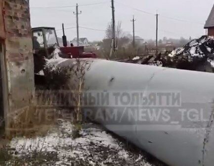 В Ставропольском районе в селе Нижнее Санчелеево рухнула водонапорная башня