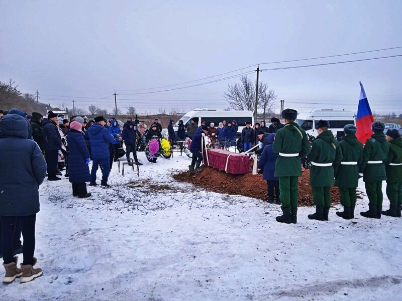 В Самарской области в посёлке Кинельский похоронили мобилизованного