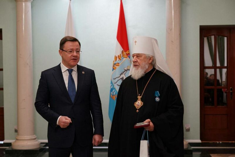 Самарский митрополит получил орден почёта за поддержку СВО