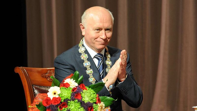 Меркушкин продолжит ежемесячно получать деньги из бюджета Самарской области