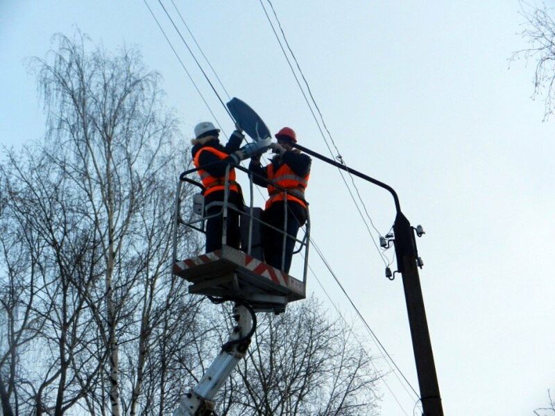 В Тольятти компания не выполнила ремонт наружного освещения