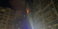 В Кировском районе Самары рано утром сгорела квартира на последнем этаже многоэтажки