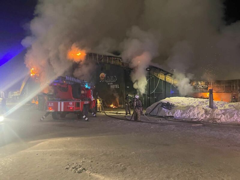 В Тольятти два человека пострадали в результате крупного пожара в гостиничном комплексе