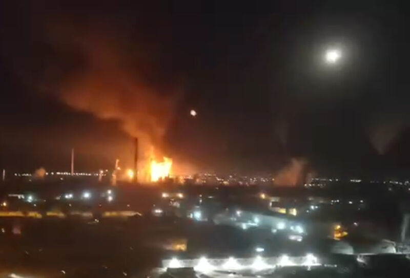 Новая атака на нефтеперерабатывающие заводы в Самарской области