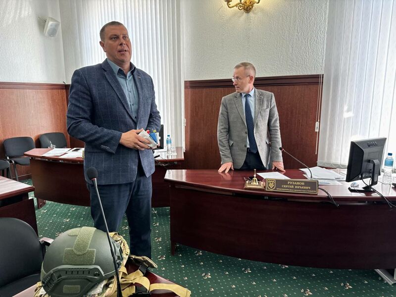 В Тольятти проводили на СВО депутата от КПРФ