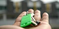 Суд обязал самарский департамент управления имуществом предоставить нуждающейся семье жильё