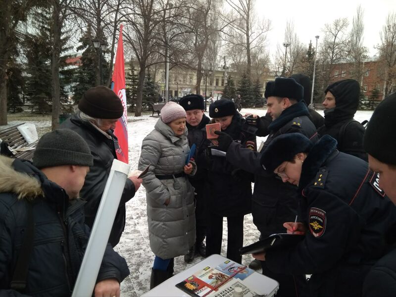 Самарскую правозащитницу оштрафовали за унижение достоинства сотрудников ФСБ