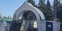 В Самаре мусоровоз задел икону