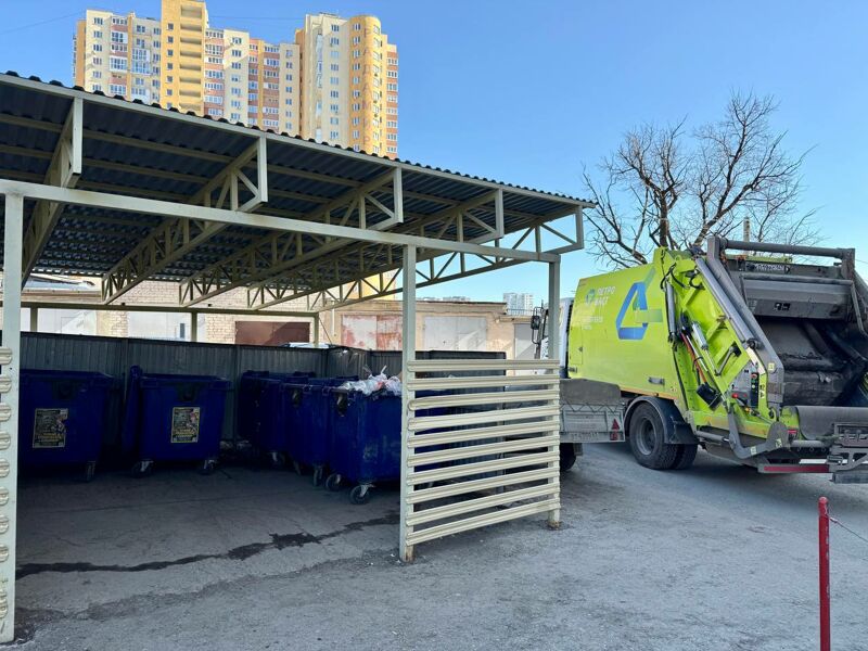 В Самаре мужчина напал на водителя мусоровоза